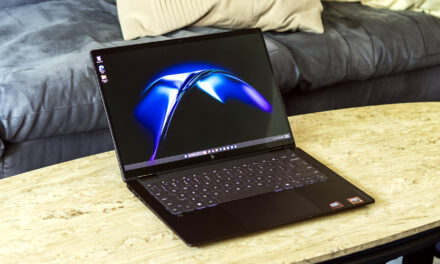 HP OmniBook X Flip 14 Review: Premium design, middling performance