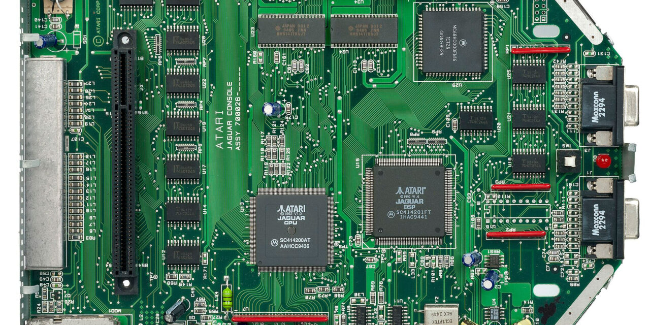 <div>Dev ports Linux to Atari’s notorious Jaguar console from 1993 — the first 64-bit console features 2MB of RAM, 13.3 MHz CPU, and Tom and Jerry co-processors; the Jag was notoriously difficult to program and flopped</div>