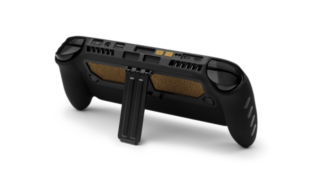 Asus ROG Xbox Ally X20 with OLED screen available October 15, pre-orders start now — standalone system for $1,299.99, or an AR bundle for $2,499.99